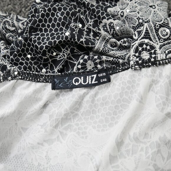 "Elegant Quiz Black & White Lace Detail Maxi Dress - Perfect for Evenings" - Picture 3 of 4